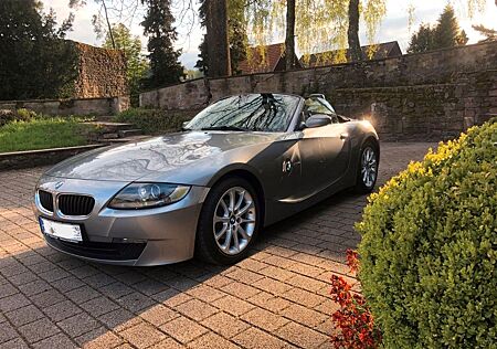 BMW Z4 Roadster 2.5i - M-Ausstattung