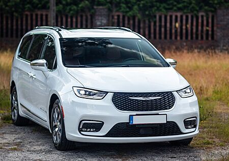 Chrysler Pacifica Hybrid Pinnacale TOP VOLL !!!