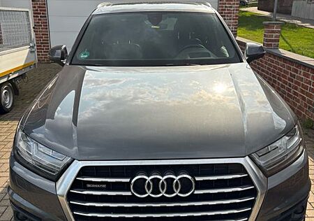Audi Q7 3.0 TDI quattro tiptronic -