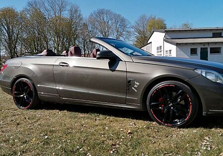 Mercedes-Benz E 350 Cabriolet CGI BlueEFF. AVANTGARD...