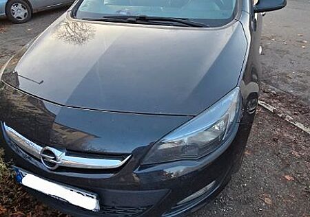 Opel Astra Sp. T. 1.6 CDTI eco Exklusiv 81 S/S 97...