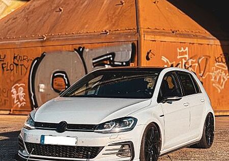 VW Golf Volkswagen 2.0 TDI DSG GTD fast Vollausst.