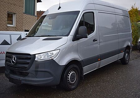 Mercedes-Benz Sprinter gebraucht kaufen Mercedes-Benz Sprinter III Kasten FWD 214 L2 Hochd AHK Kamera