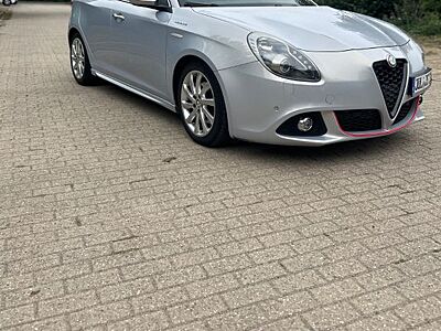 Alfa Romeo Giulietta 2.0 JTDM-2 sehr gepflegt