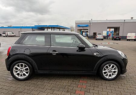 Mini ONE 3-Türer mit Sonderausstattung
