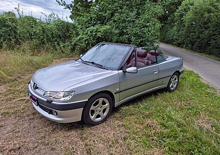 Peugeot 306 Cabriolet 100 - pininfarina