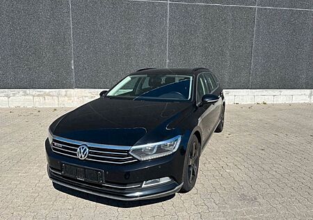 VW Passat Variant gebraucht kaufen VW Passat Variant Volkswagen Comfortline BMT/Start-Stopp 4Moti