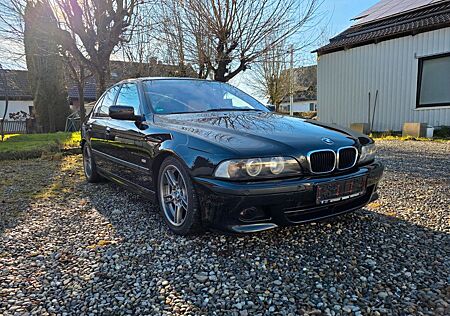 BMW 530i -