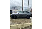 Audi Q3 2.0 TFSI quattro -