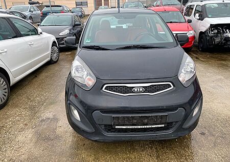 Kia Picanto FIFA World Cup Edition