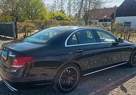 Mercedes-Benz E 350 E 350d AVANTGARDE Autom. AVANTGARDE