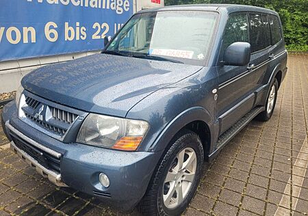 Mitsubishi Pajero 3.2 DI-D Dakar*TÜV*Technisch TOP