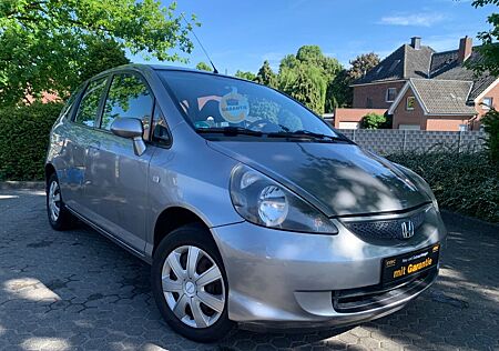 Honda Jazz 1.2 S/ALLWETTER/KLIMA/5TÜRER/TÜV/HU/NEU/