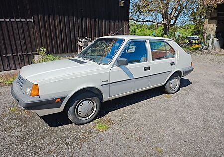 Volvo 340 dl 1.4L Variomatik 123000 km
