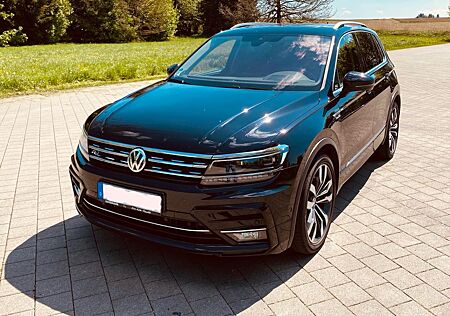 VW Tiguan Volkswagen 2.0 TDI SCR 140kW DSG 4MOTION R-Line
