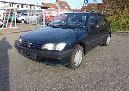 Peugeot 306 1.4 XR * Oldtimer * Top Zustand * wenig km *