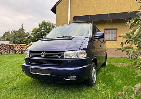 VW T4 Multivan gebraucht kaufen VW T4 Multivan Volkswagen II 2.5 TDI ACV AHK 7 Sitzer