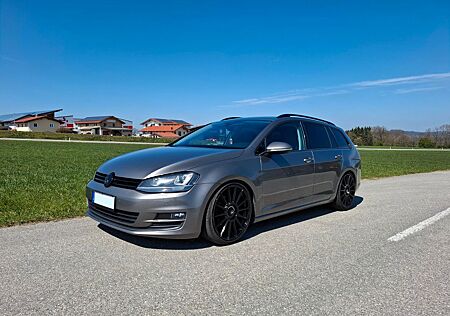 VW Golf Volkswagen 7 Variant 1.6 TDI Highline Business TÜV NEU