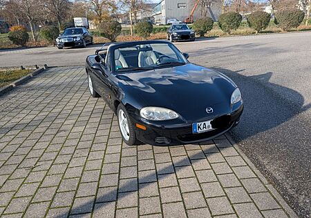 Mazda MX-5 NBFL Trilogy Edition