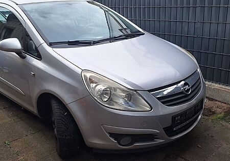 Opel Corsa 1.0 D
