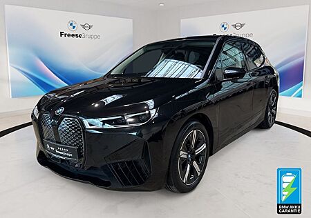 BMW iX xDrive40 Sportpaket Head-Up HK HiFi DAB LED