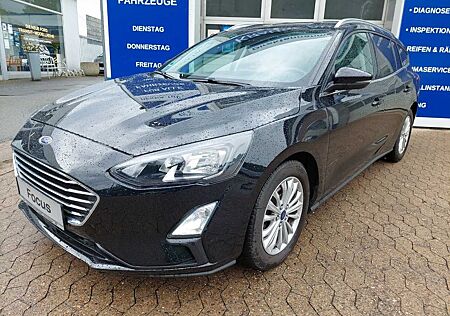 Ford Focus Turnier Titanium Navi RFK