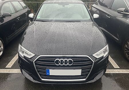 Audi A3 1.0 TFSI SPORTBACK /BI-XENON /NAVI /6 GANG