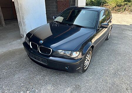 BMW 318i touring Edition Exclusive/ Panorama