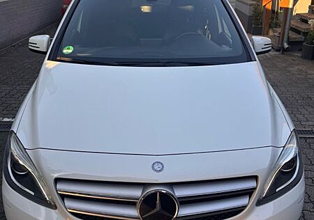 Mercedes-Benz B 180 CDI