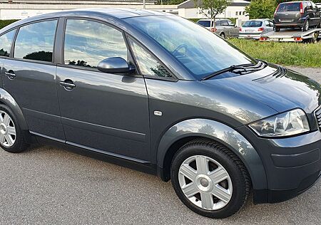 Audi A2 1.4 / Klima / Sitzheizung / 2.Hand / TÜV 2026