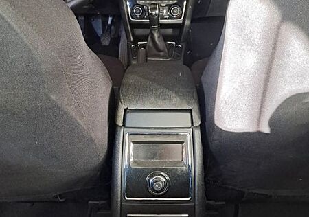 Skoda Superb 2.0 TDI Elegance Combi Elegance