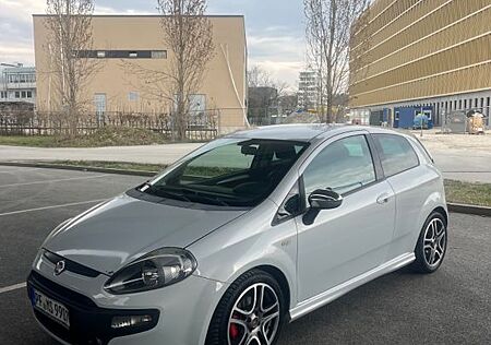 Fiat Punto EVO Sport Edition - 135PS - TÜV neu