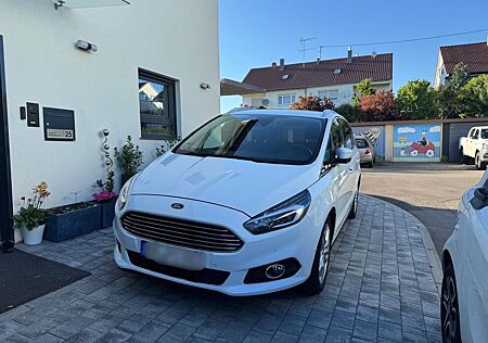 Ford S-Max 2,0 EcoBlue 110kW Titanium Auto Titanium