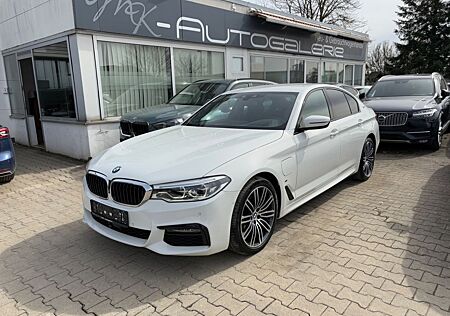 BMW 530e Lim. M-Sportpaket|Alcantara|Head-Up|Digital