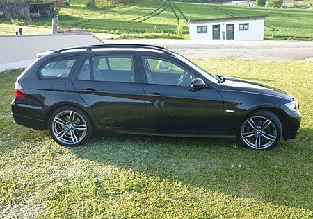 BMW 325i touring -Vollleder-Ahk-Shz-Tempomat