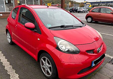 Toyota Aygo (X) gebraucht kaufen Toyota Aygo (X) Aygo (X) 1,0 -