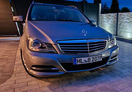 Mercedes-Benz C 250 T CDI AVANTGAR | COMAND | AHK | 7G-Tronic+