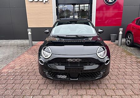 Fiat 600 Hybrid La Prima