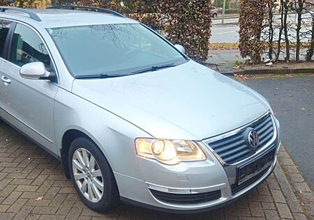 VW Passat Volkswagen 2.0 TDI DPF Comfortline Sehr gepflegt