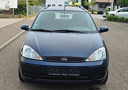Ford Focus 1.6 Ghia Autom.
