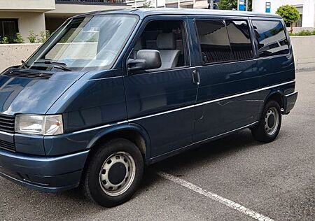 VW T4 Caravelle Volkswagen 2.4 D syncro Standard
