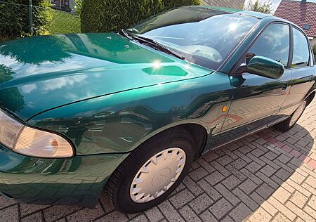 Audi A4 1.6 -