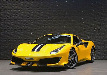 Ferrari 488 Pista - Lift - Carbon - Stripes - Harness
