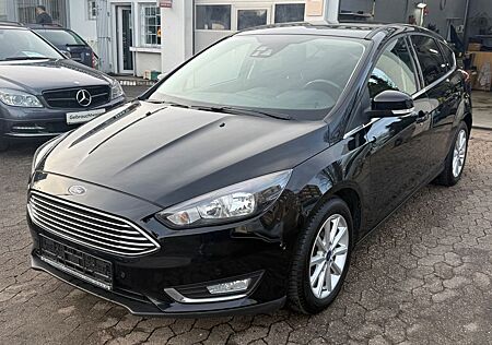 Ford Focus FocusLim.Titan*1.Hand*Key*Navi*ZahnriemenNeu*TOP