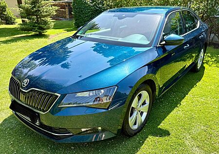 Skoda Superb 1.4 TSI ACT DSG Style