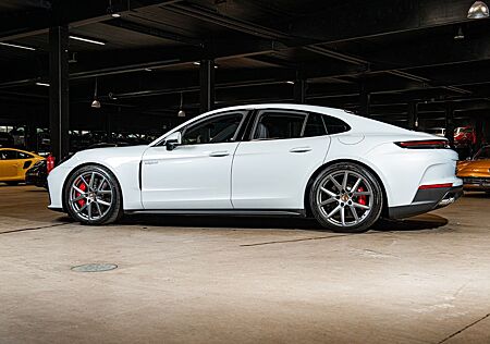 Porsche Panamera gebraucht kaufen Porsche Panamera 4 S E-Hybrid / 2025 / 8000km