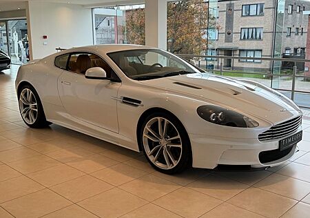 Aston Martin DBS -