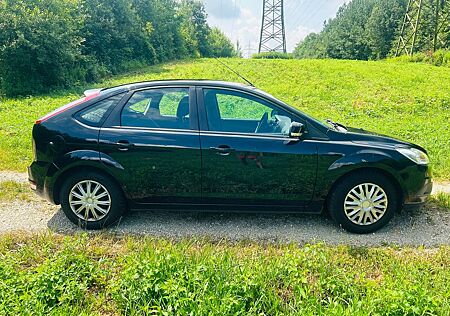 Ford Focus 1,6 Ghia Ghia