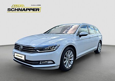 VW Passat Volkswagen Highline, LED, PDC, Active Info, Navi, Dy
