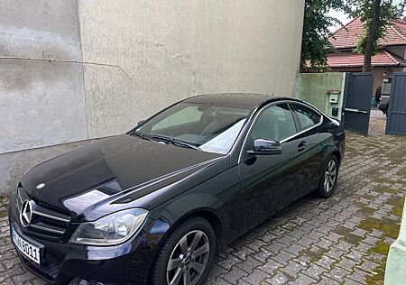 Mercedes-Benz C 180 Coupé W204
